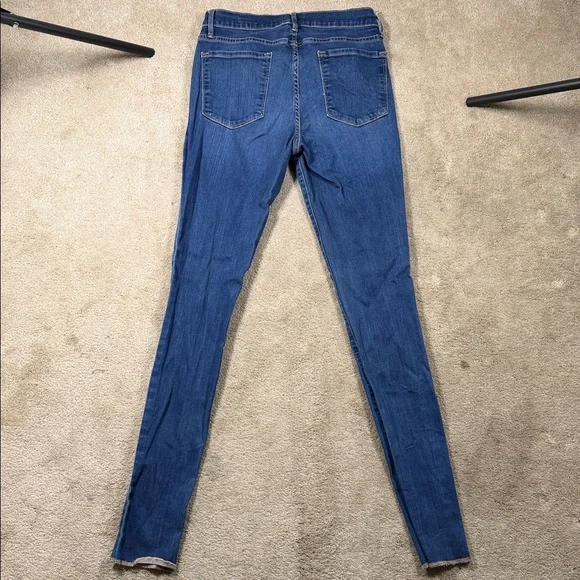 Frame Denim Classic Blue Skinny Jeans - Picture 8 of 11